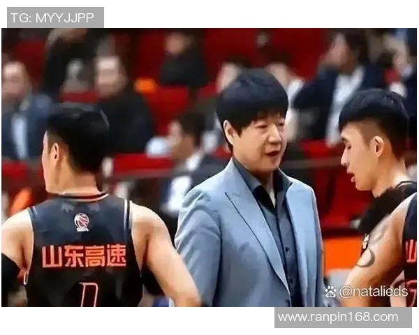 山东高速与新疆万完整对决分析期待精彩比赛展现球队实力与战术较量 山东高速与新疆万完整对决分析期待精彩比赛展现球队实力与战术较量